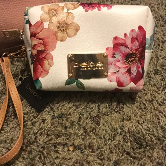 bebe Handbags - Small Bebe make up bag